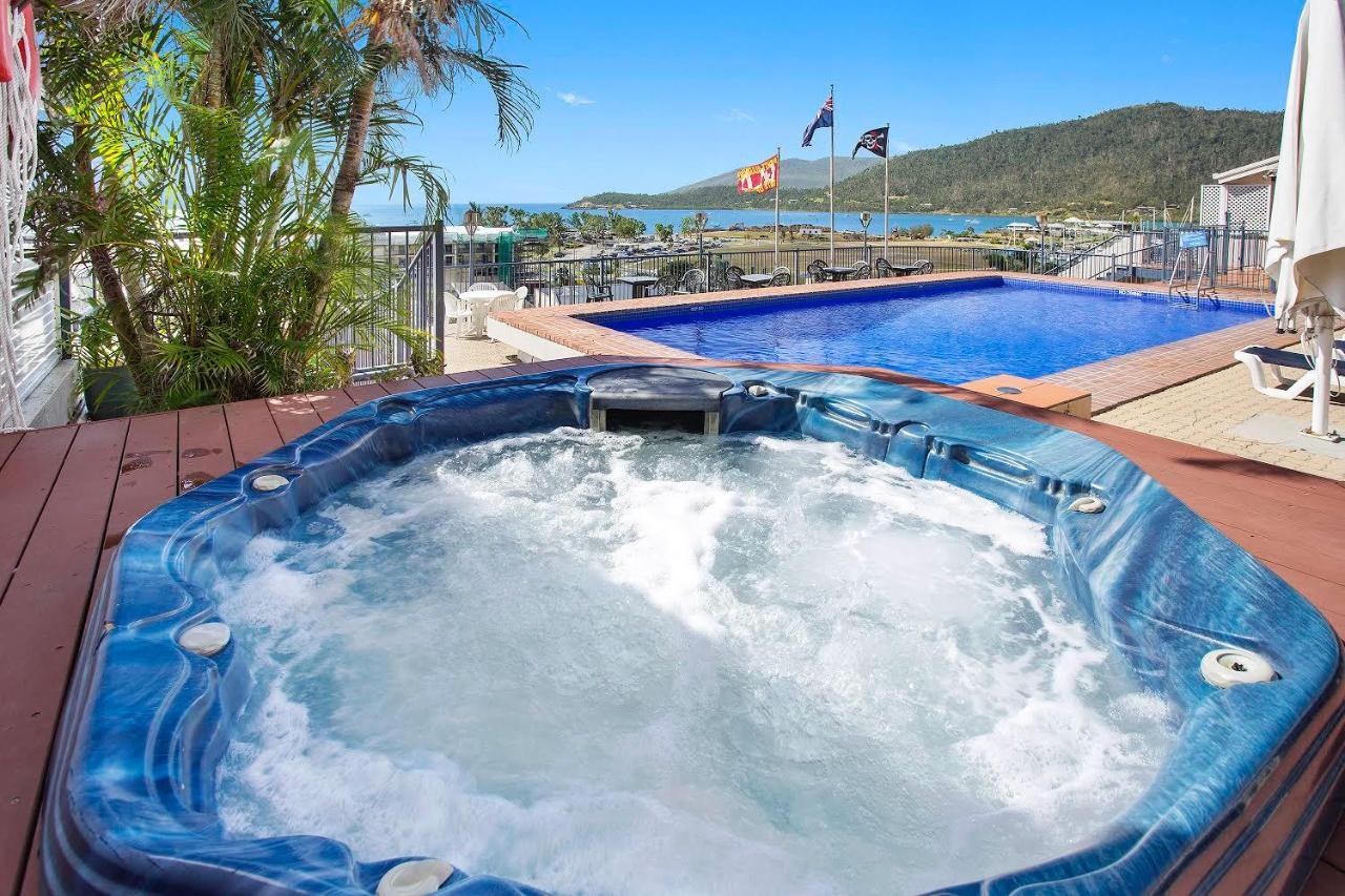 Ocean Views 16 Pool & Spa Wi-Fi Airlie Beach Buitenkant foto